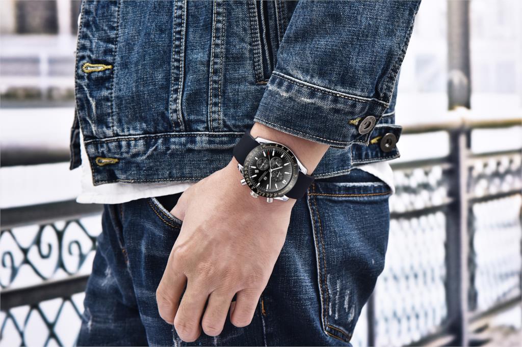 Pagrne Design 2021 New Men's Quartz Watch Rubber Wrist Strap Men's Waterproof Watch Luxury Brand Men's Sports Military Clock